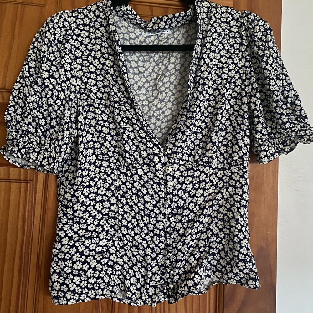 Floral reformation blouse, size 6